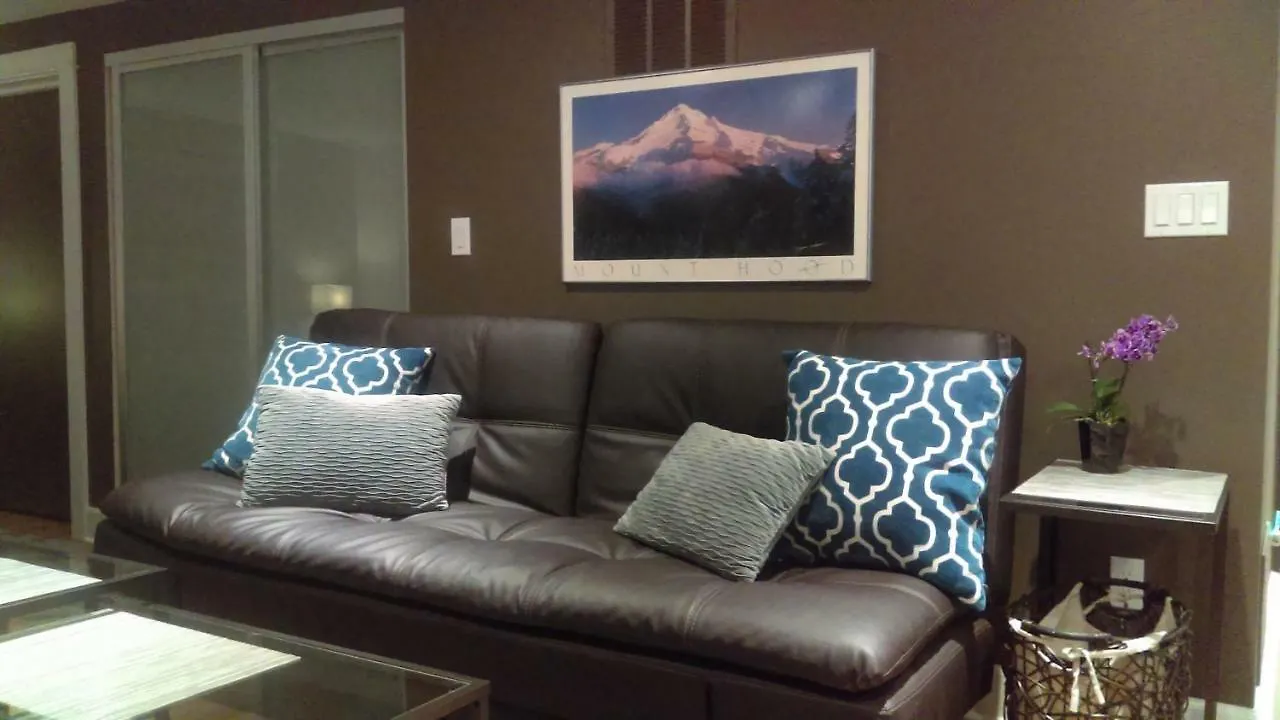 Boutique Style Apartment In The Heart Of Se Portland 0*,  United States